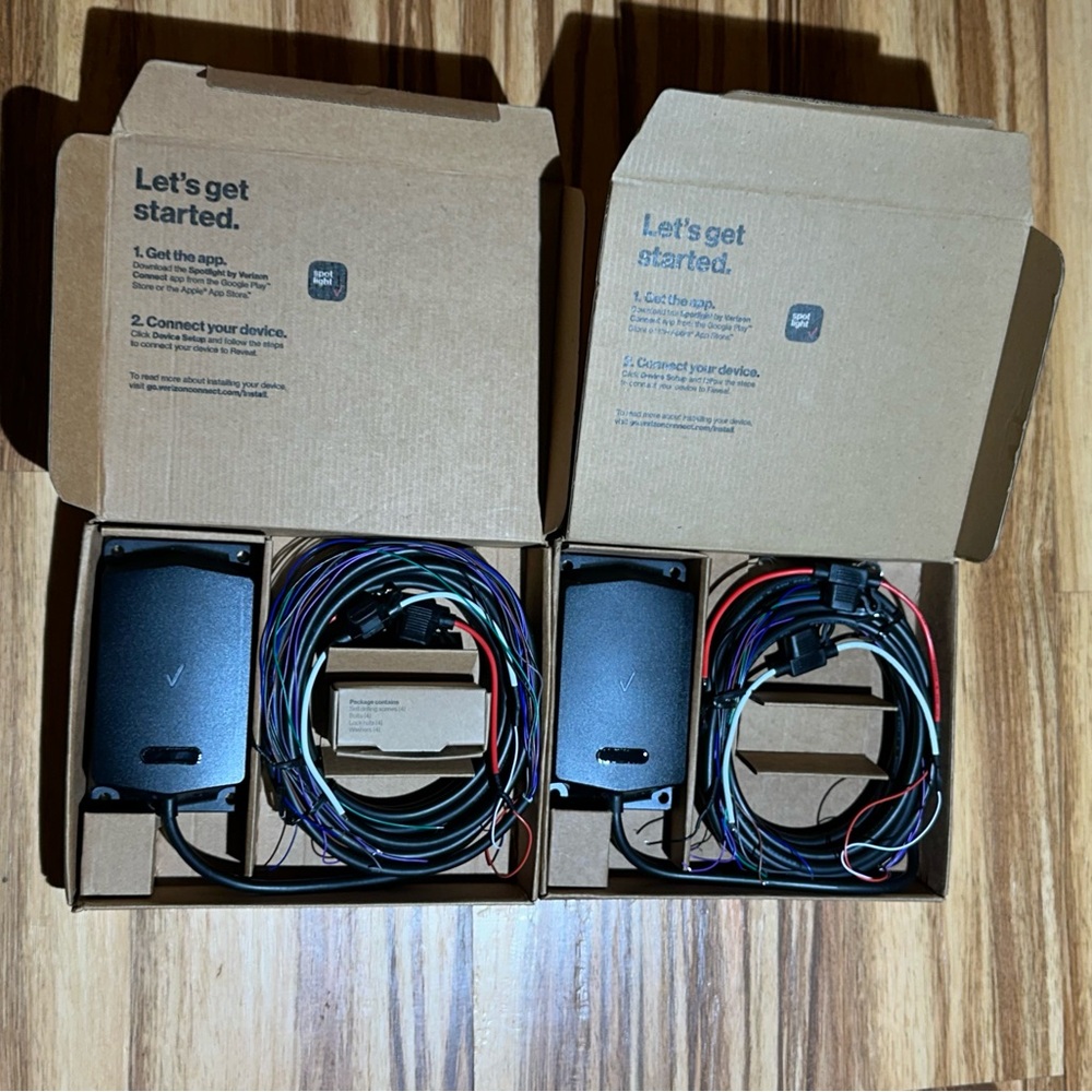 Verizon equipment asset tracker set of 2